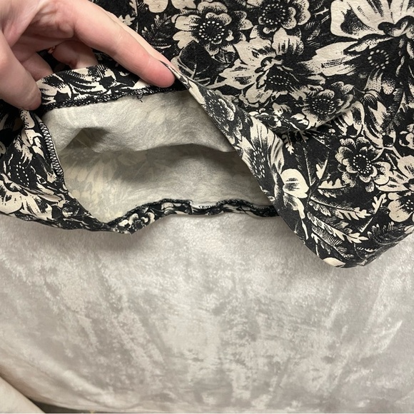 Vintage Tripp NYC floral mini skirt black white grunge 90s women’s medium - Picture 3 of 8